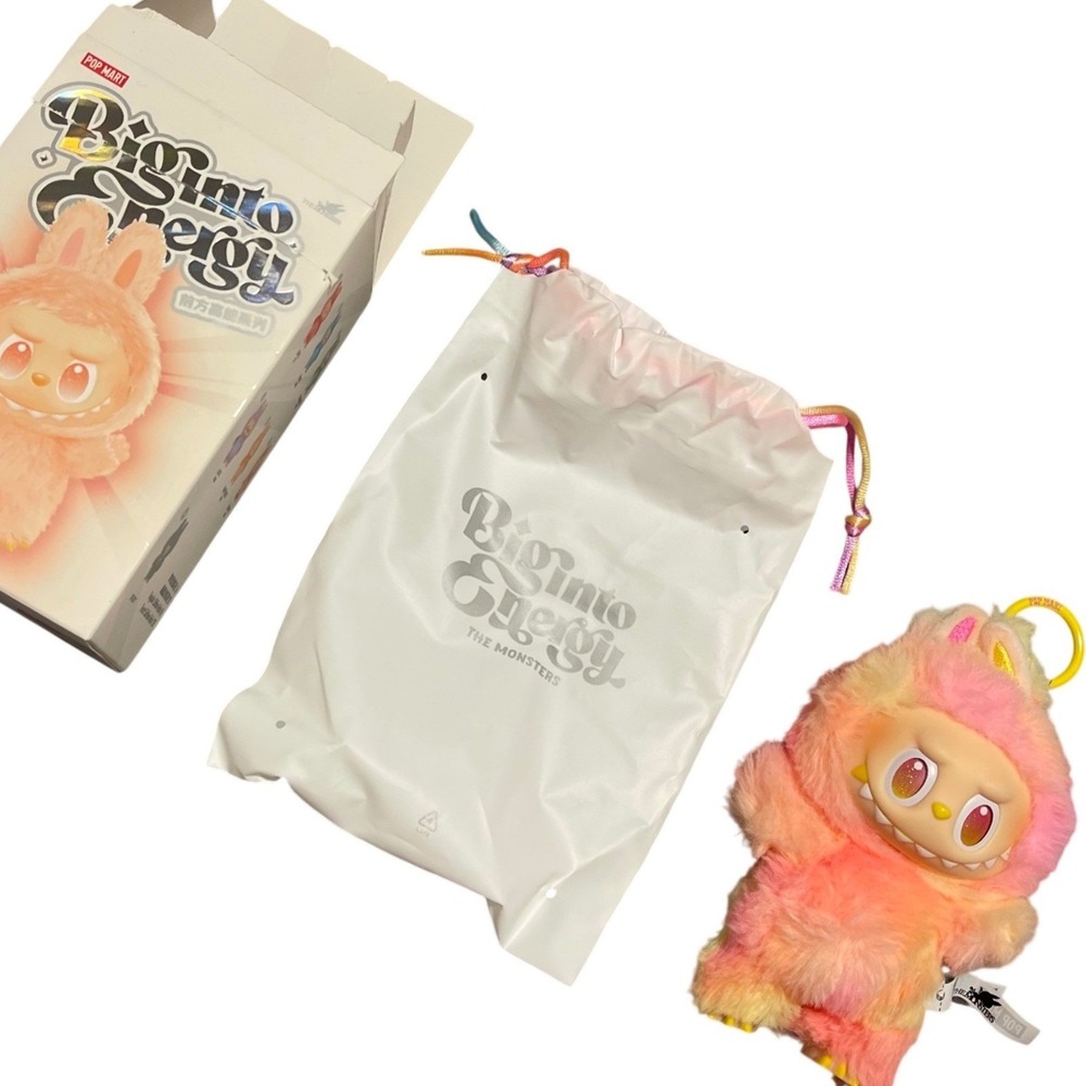 Pop Mart Big Into Energy The Monsters Blind Box Loyalty Plush‎ Toy Labubu Opened